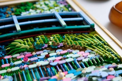 LEGO® Art - Claude Monet: Híd a vízililiomos tó felett (31220)
