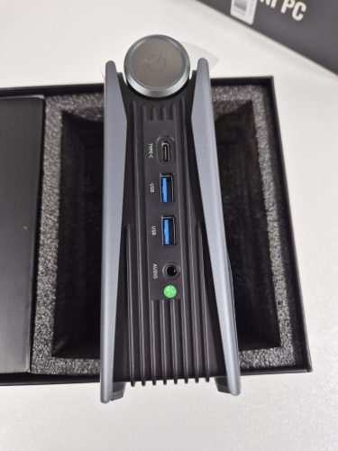 ACEmagic S3A MiniPC! Ryzen 6900HX 16GB DDR5 / 512GB SSD/ Radeon 680M!